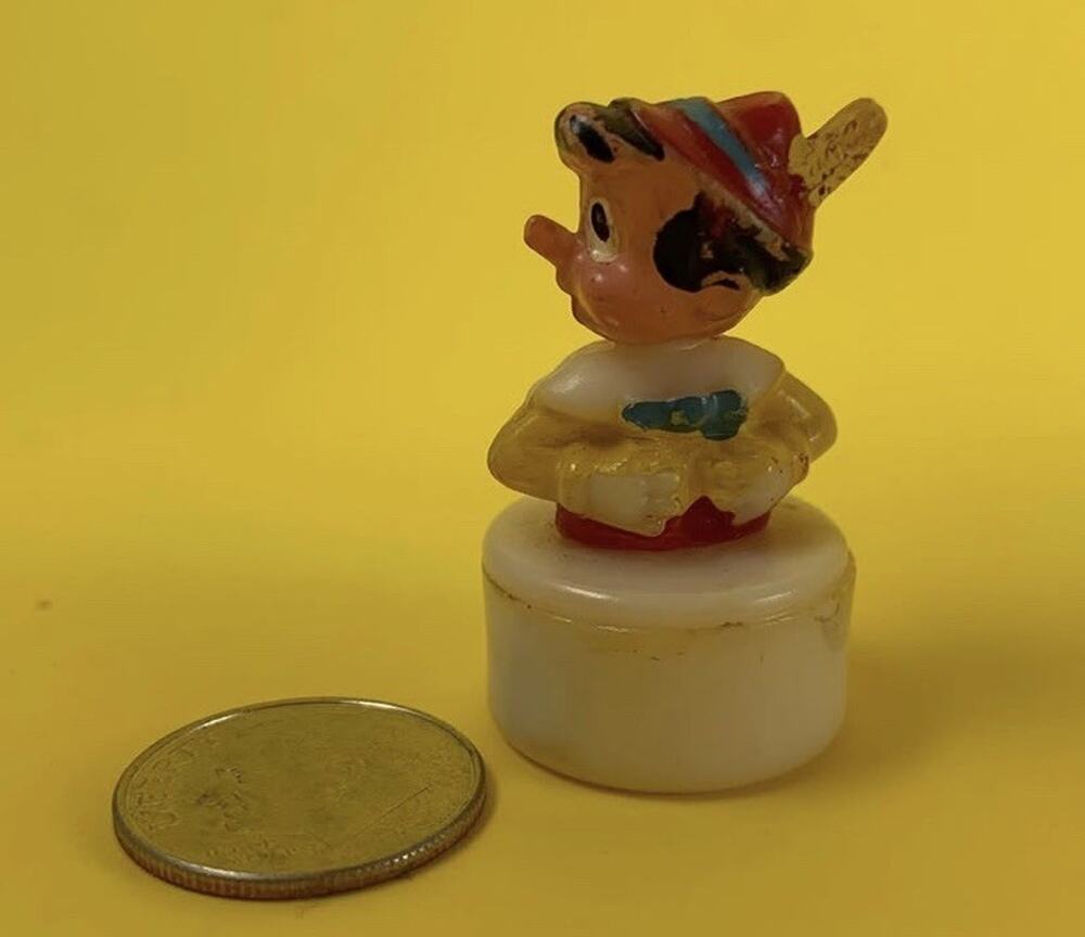 VINTAGE MARX WALT DISNEY PINOCCHIO MINIATURE MINI TOY FIGURE MINIATURES
